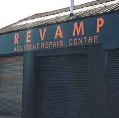 Revamp Motors logo